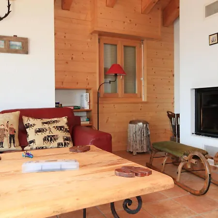 Fenestral 301 By Interhome